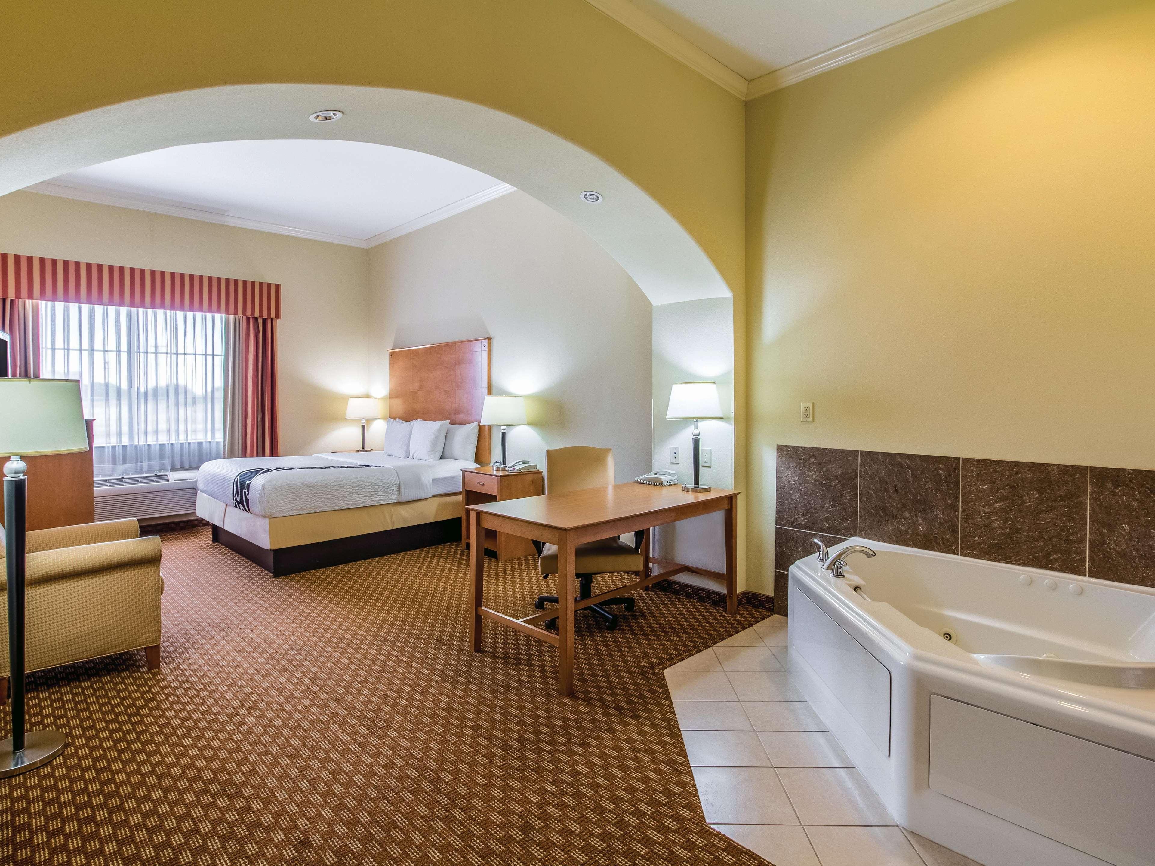 Hotel La Quinta By Wyndham Bridgeport Zewnętrze zdjęcie