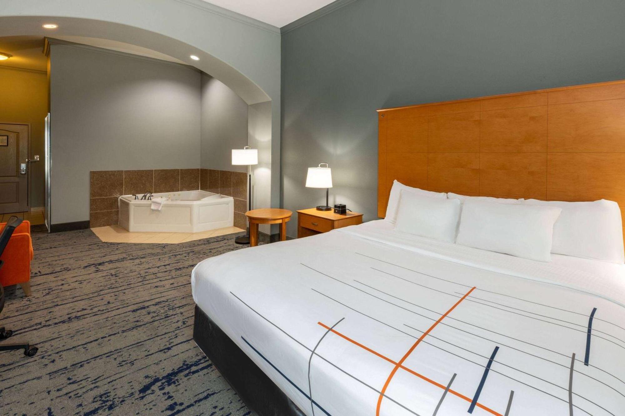 Hotel La Quinta By Wyndham Bridgeport Zewnętrze zdjęcie